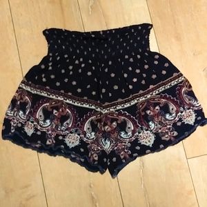 Blue Paisley Print Shorts by Angie - Size M